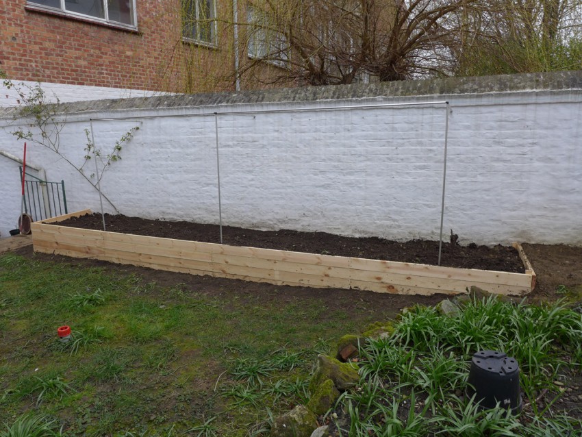 Finished raised bed